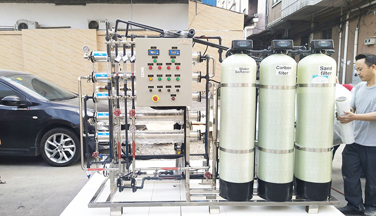Deionized water treatment system